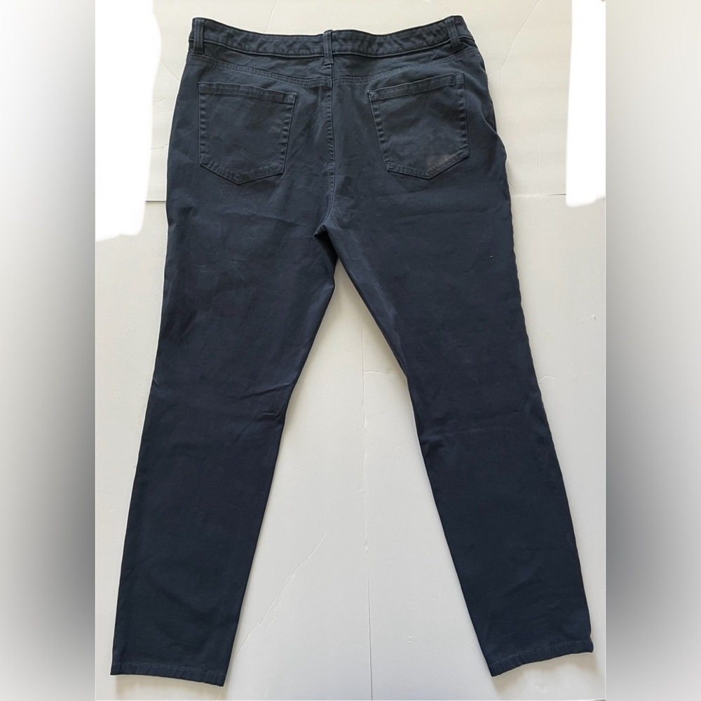 Women's dickie navy blue jeans